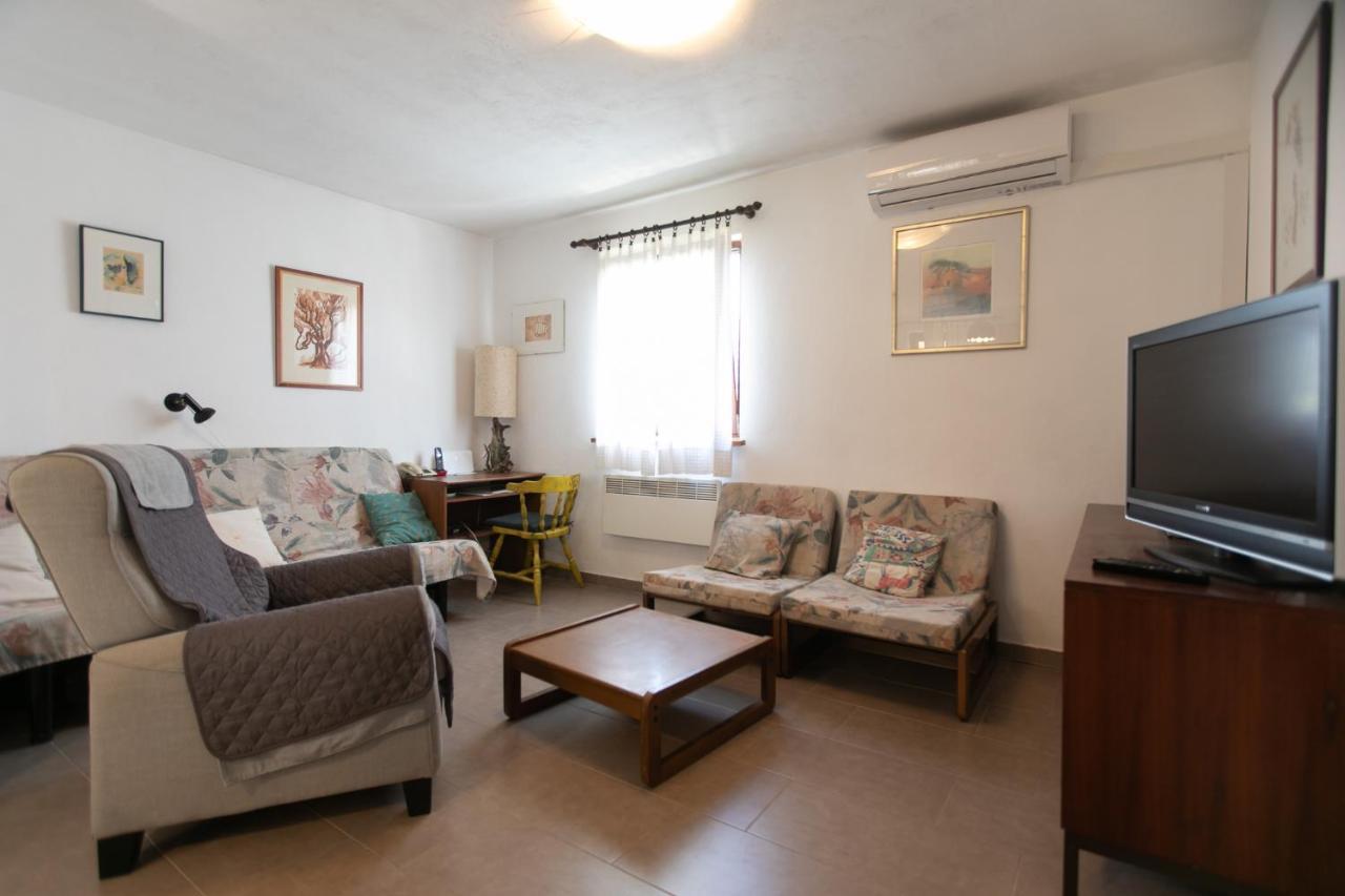 Apartman Silna Your New Home With Terrace And Garden Bobovisca Εξωτερικό φωτογραφία